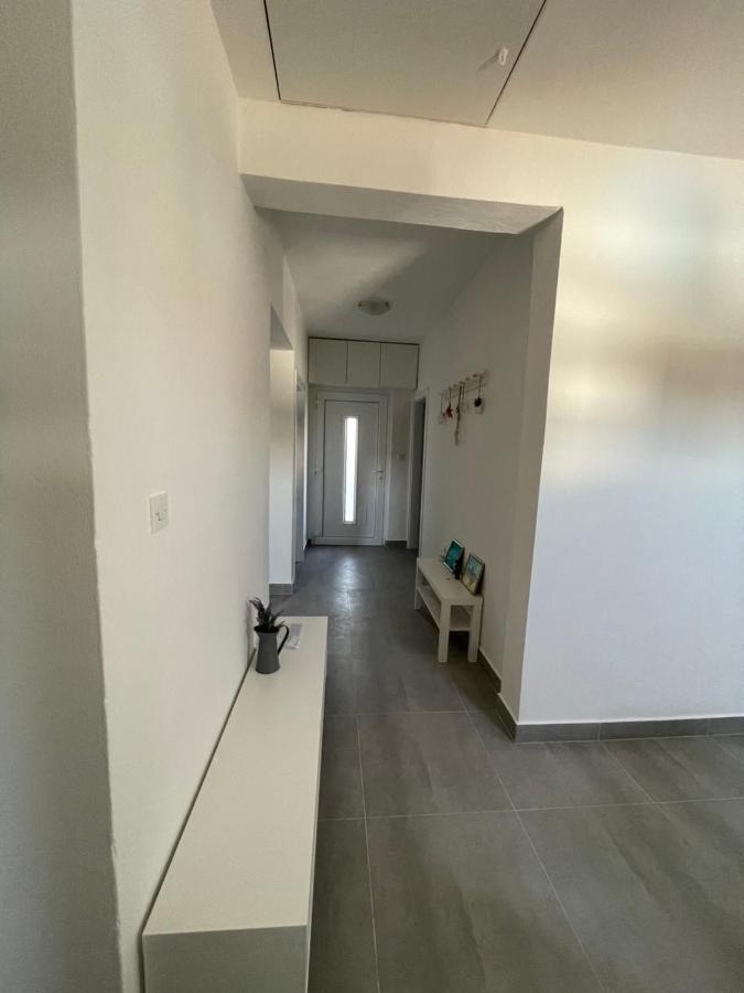 ורסי Apartmani Fulir מראה חיצוני תמונה