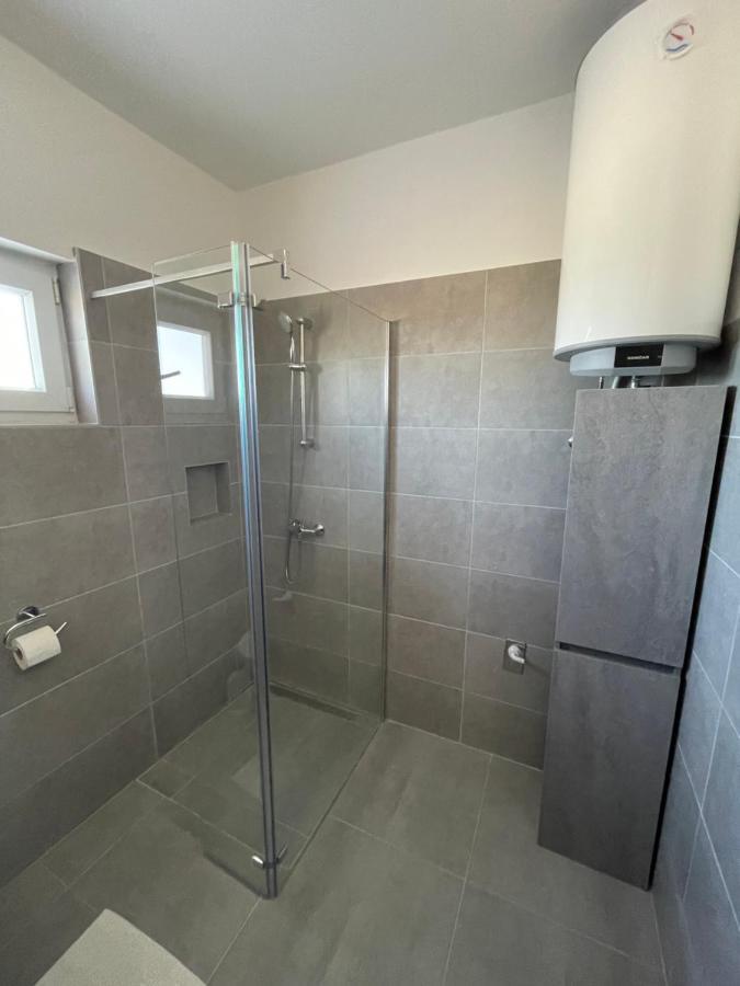 ורסי Apartmani Fulir מראה חיצוני תמונה